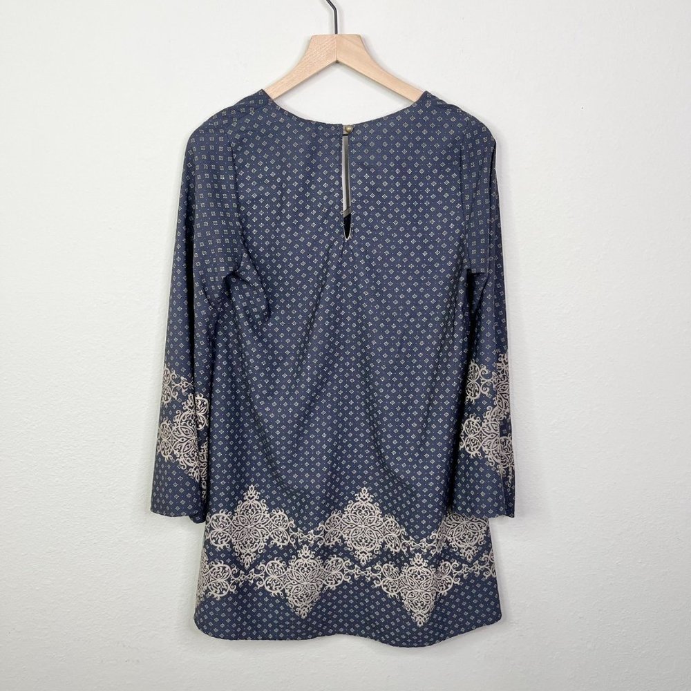 Jella C Women's Long Sleeve Shift Dress Size Medium Keyhole Button Boho - Picture 2 of 8